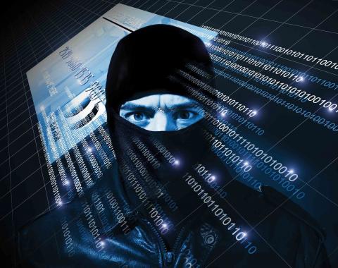 اعتقال أعضاء بشبكة جريمة إلكترونية بأوروبا اعتقال أعضاء بشبكة جريمة إلكترونية بأوروبا